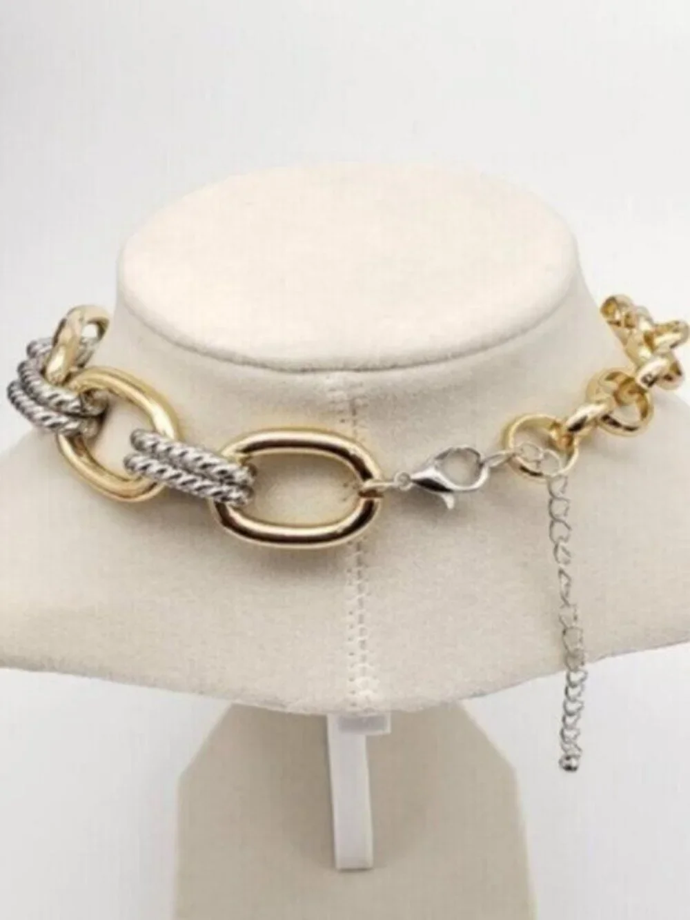 Authentic Louis Vuitton Gold Padlock w/ Unbranded Fashion Geometry Necklace